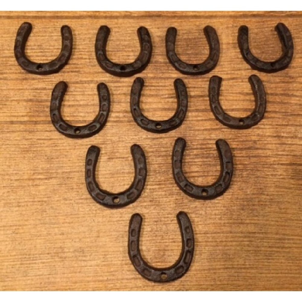 100 X-Small Horseshoes Rustic Cast Iron 2" Tall Set of One Hundred (100) 05211 - Picture 3 of 12